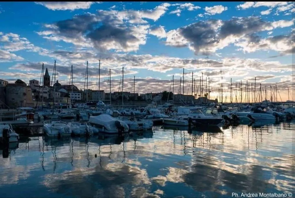 Trilocale In Seminterrato A 150Mt Da Spiaggia Lido Alghero Italy